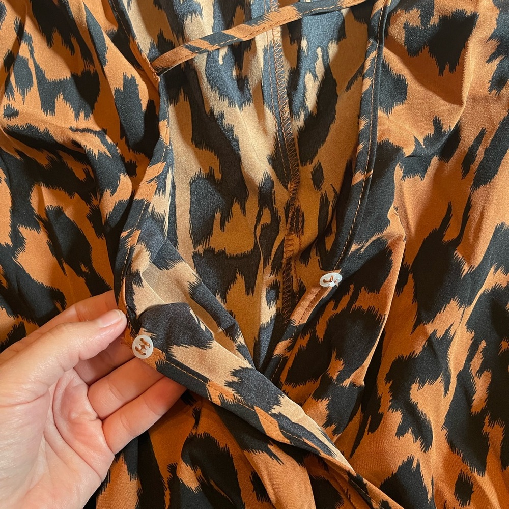 Leopard blouse - Picture 3 of 4